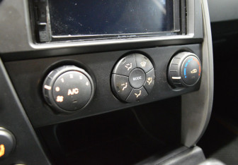 Подержанный автомобиль SsangYong Kyron 2011 года (15 фото)