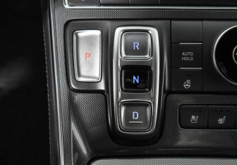 Подержанный автомобиль Hyundai Santa Fe 2021 года (10 фото)