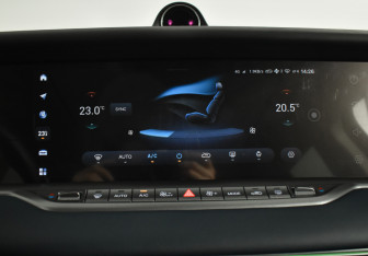 Подержанный автомобиль Voyah Free 2023 года (17 фото)