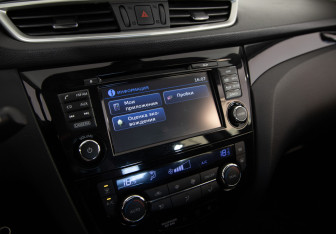Подержанный автомобиль Nissan Qashqai 2014 года (14 фото)
