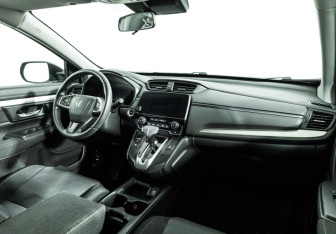Подержанный автомобиль Honda CR-V 2019 года (9 фото)