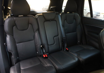 Подержанный автомобиль Volvo XC90 2019 года (33 фото)