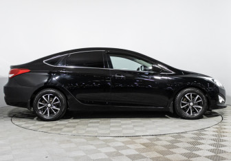 Подержанный автомобиль Hyundai i40 Sedan 2015 года (4 фото)