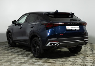 Подержанный автомобиль Omoda C5 2024 года (7 фото)
