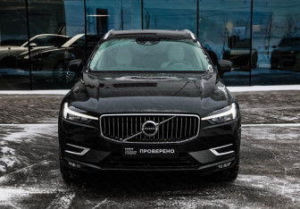 Подержанный автомобиль Volvo XC60 2021 года (5 фото)