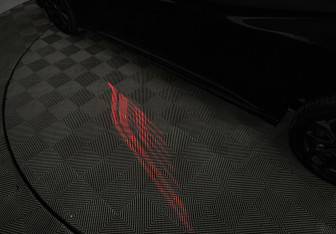 Подержанный автомобиль Hongqi HQ9 2022 года (30 фото)