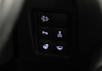 Подержанный автомобиль Toyota Land Cruiser Prado 2019 года (14 фото)