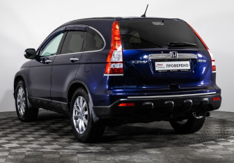 Подержанный автомобиль Honda CR-V 2008 года (7 фото)