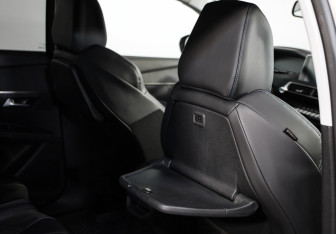 Подержанный автомобиль Peugeot 5008 Suv 2018 года (28 фото)