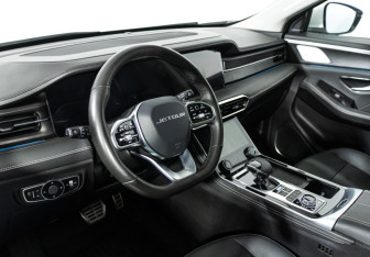 Подержанный автомобиль Jetour X90 Plus 2023 года (11 фото)