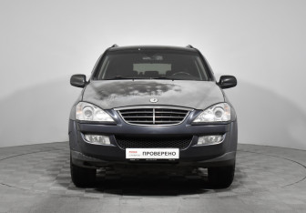 Подержанный автомобиль SsangYong Kyron 2014 года (2 фото)