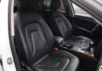 Подержанный автомобиль Audi A4 Sedan 2014 года (19 фото)