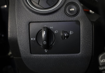 Подержанный автомобиль Ford Fusion 2007 года (14 фото)