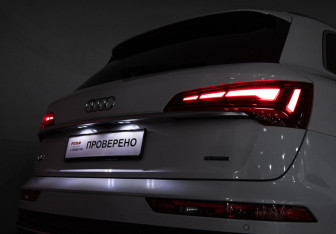 Подержанный автомобиль Audi Q5 2021 года (30 фото)