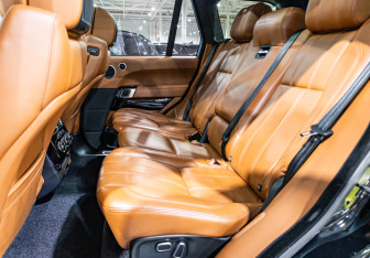 Подержанный автомобиль Land Rover Range Rover 2014 года (31 фото)