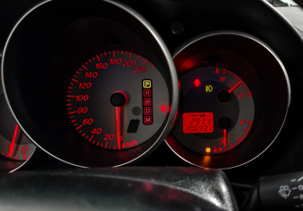 Подержанный автомобиль Mazda 3 Sedan 2007 года (19 фото)