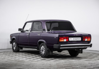 Подержанный автомобиль LADA (ВАЗ) 2105 1998 года (7 фото)