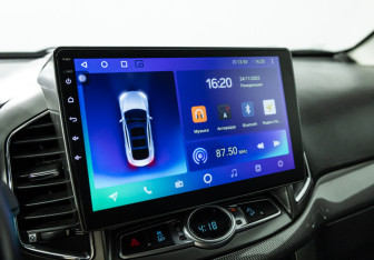 Подержанный автомобиль Chevrolet Captiva 2012 года (15 фото)