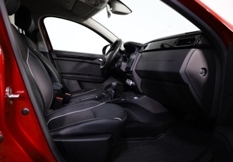 Подержанный автомобиль Renault Arkana 2020 года (21 фото)