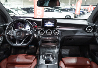 Подержанный автомобиль Mercedes-Benz GLC Coupe 2016 года (14 фото)