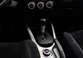 Подержанный автомобиль Mitsubishi Outlander 2008 года (12 фото)