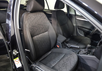 Подержанный автомобиль Skoda Octavia Liftback 2019 года (21 фото)