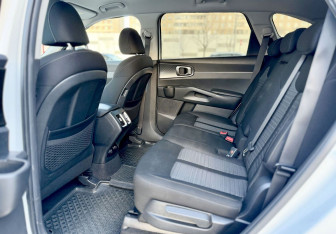 Подержанный автомобиль Kia Sorento 2021 года (24 фото)