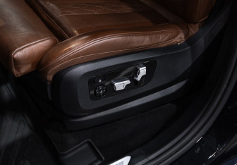 Подержанный автомобиль BMW X5 2019 года (28 фото)