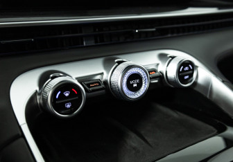 Подержанный автомобиль Exeed RX 2023 года (22 фото)