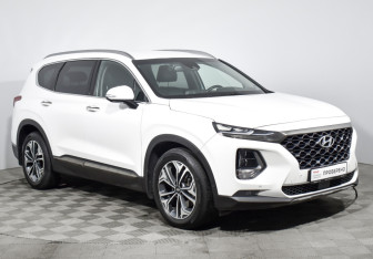 Подержанный автомобиль Hyundai Santa Fe 2020 года (3 фото)