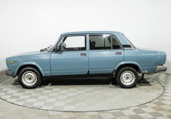 Подержанный автомобиль LADA (ВАЗ) 2105 2005 года (8 фото)