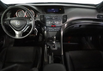Подержанный автомобиль Honda Accord Sedan 2011 года (9 фото)