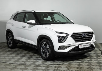 Подержанный автомобиль Hyundai Creta 2022 года (3 фото)