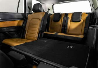 Подержанный автомобиль Volkswagen Teramont 2019 года (25 фото)