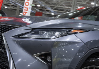 Подержанный автомобиль Lexus RX 2019 года (2 фото)