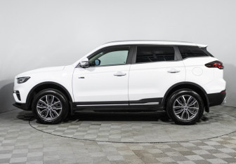 Подержанный автомобиль Geely Atlas Pro 2023 года (8 фото)