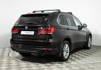 Подержанный автомобиль BMW X5 2015 года (5 фото)