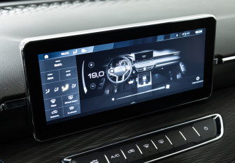 Подержанный автомобиль Haval Jolion 2024 года (16 фото)