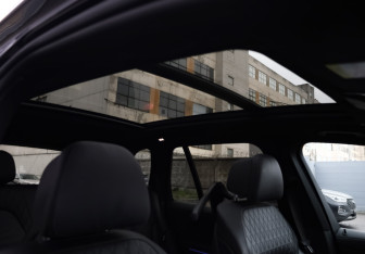 Подержанный автомобиль BMW X5 2019 года (29 фото)