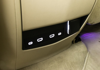 Подержанный автомобиль Cadillac Escalade Suv 2021 года (29 фото)