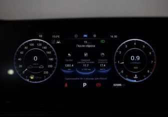 Подержанный автомобиль Omoda C5 2022 года (12 фото)