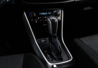 Подержанный автомобиль Suzuki SX4 Hatchback 2014 года (11 фото)
