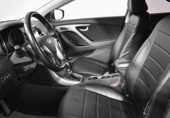 Подержанный автомобиль Hyundai Elantra Sedan 2014 года (10 фото)