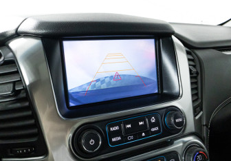 Подержанный автомобиль Chevrolet Tahoe 2016 года (20 фото)