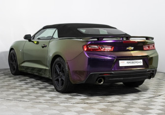 Подержанный автомобиль Chevrolet Camaro Coupe 2017 года (7 фото)