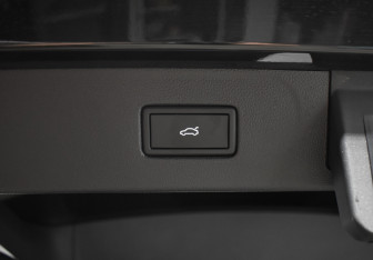 Подержанный автомобиль Volkswagen Teramont 2025 года (22 фото)