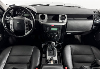 Подержанный автомобиль Land Rover Discovery 2008 года (16 фото)