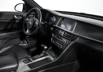 Подержанный автомобиль Kia Optima Sedan 2016 года (13 фото)