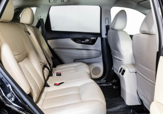 Подержанный автомобиль Nissan X-Trail 2021 года (22 фото)