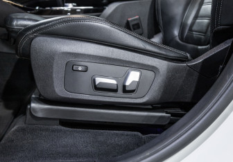 Подержанный автомобиль BMW X3 2019 года (26 фото)